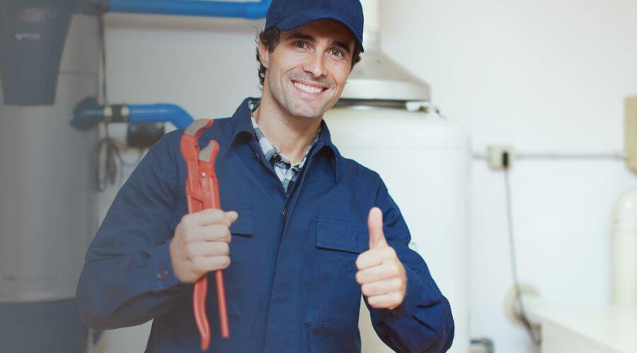 Expert burst pipe repair services in Augusta, MO